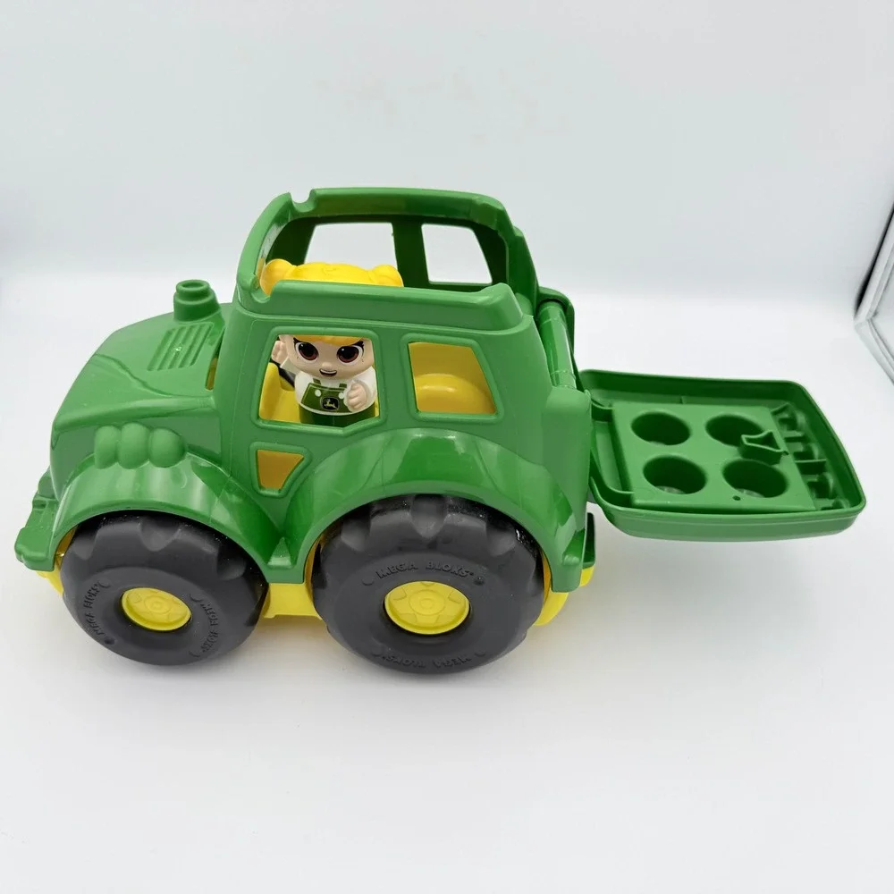 Mega Bloks‎ John Deere Tractor with Driver Green Yellow Ride On Toy